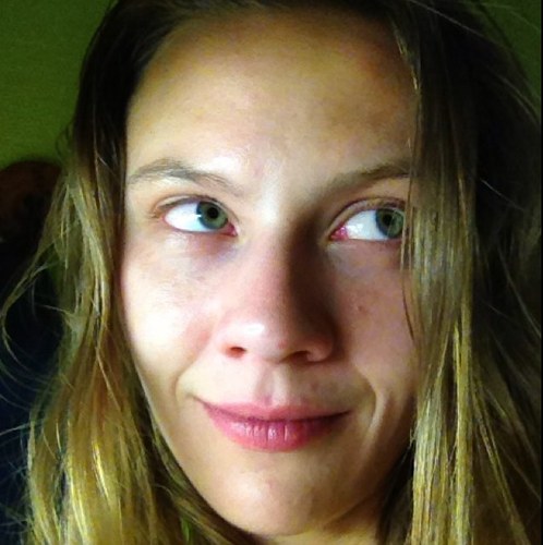 MyMarinay's profile picture. 