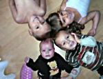 i,m 28 years old and im a mother of 4 wonderful children 3 boys patrick age 8 jayden age 2 daimen age 1 and 1 girl mandy age 6 my life in a nutshell