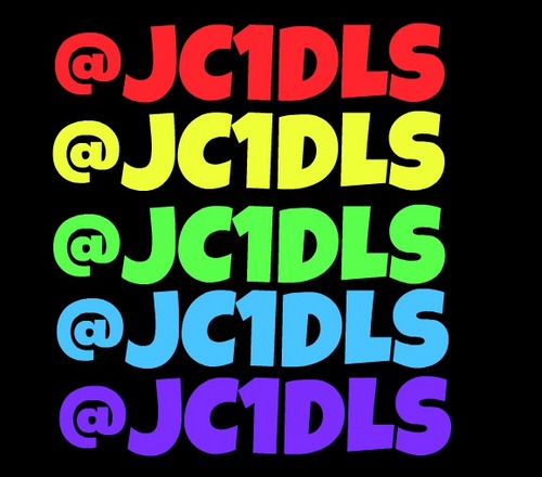 Hello! We are Beliebers, Simpsonizers, Enchanchers, and Directioners! We are here to make the love stories! Enjoy our page! :)