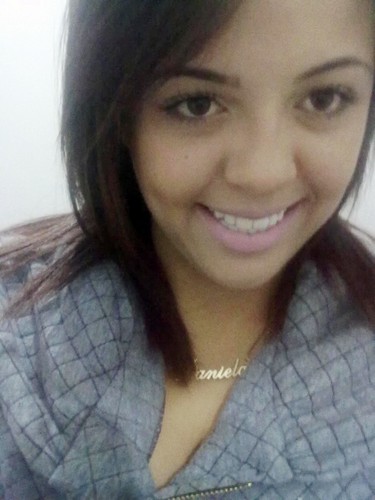 Vivo de esboços não acabados e vacilantes. Mas equilibro-me como posso, entre mim e eu, entre mim e os homens, entre mim e Deus!
