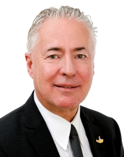 bo_frank's profile picture. Kommunstyrelsens ordförande i Växjö. Moderat och insnöad på Beatles, Strindberg och Ingemar Bergman.