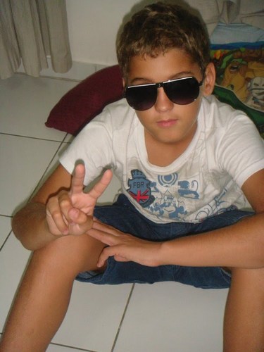 irmao da @carol_sub15  e  cunhado do @iGuuto