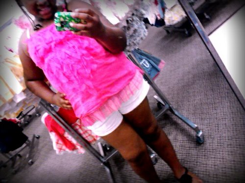 Hey. Yea You. Sincee yhuu on mii pagee go aheadd ndd clickk follow nd i will follow bckk.......