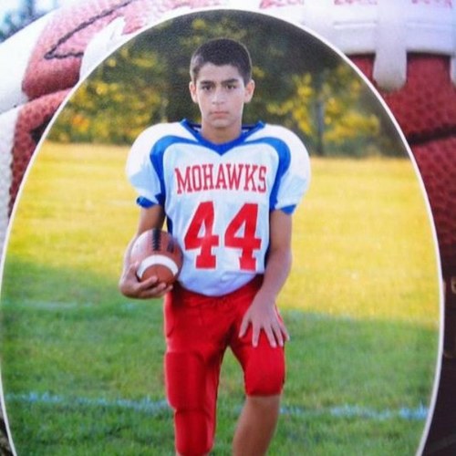 Golland18's profile picture. 