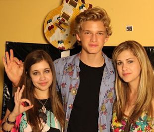 just another girl in love with a boy named Cody Simpson... i follow back xx. Met Cody on June 16th 2012
