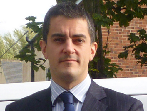 Managing Director at Renovotec - Husband to Lucy, Dad to Josh, Daniel and Hannah. Likes: cars, cider and football.