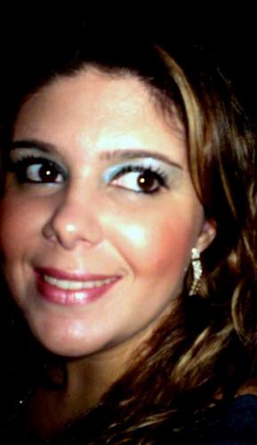 mogigasqui's profile picture. Psicóloga e Pianista!!!! :) viva bem, ame com todo o seu ser e permita-se ser imensamente feliz!!!!!!! :)