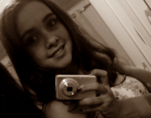 https://t.co/R3MkBl3f      http://t.co/9s6rUvPt  Gêmea da @Ellen_Ziimmer Colorada, Leegal *------*