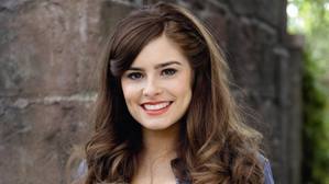 Big Fan of Rachel Shenton that plays Mitzeee on Hollyoaks and is also in @BloodBoneChina please feel free to follow..she followed me on the 5/6/12