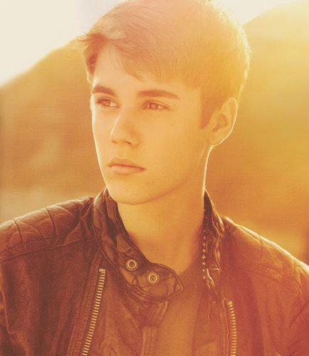 Hey I'm NataLiee.. :D I'm from Cyprus :P Love to twit ;)) I am a belieber and of course I LOVE JUSTIN 3 .. ;) My dream is - meet Justin;)x