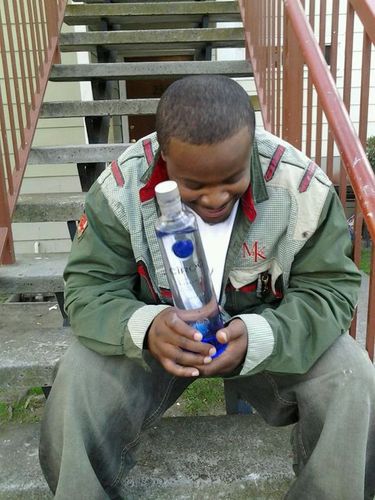 TERRYFBKING's profile picture. IM DA FACE BOOK KING GO REQUEST ME @TERRY SINGLETON