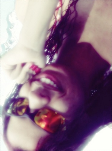 PrefiiiiiiirÕ $er mallluca && viver miinha prÓpria realllidade,, dÕ qq. ser noormall & viiver a realllidade dos Õutttros ;)