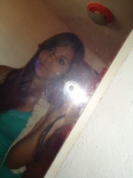 Máá Oeeee ... Minha namorada linda e maravilhosa , sabe que eu a AMO D+ ... E Sempre vou estar do seu lado pra tudo *-* !!