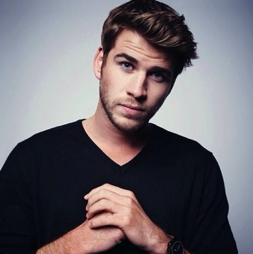 LiamHemworthCW's profile picture. You think life is hard? Try being #TeamGale that's fucking hard.