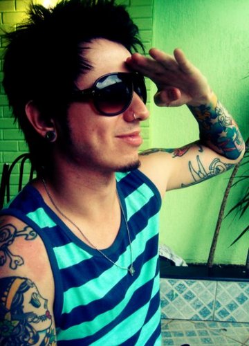 Fã clube dedicado ao ídolo mais Lindo&Perfeito *-* @RenneFernandes s2 dona : @Fran_Ribeiroo (:
