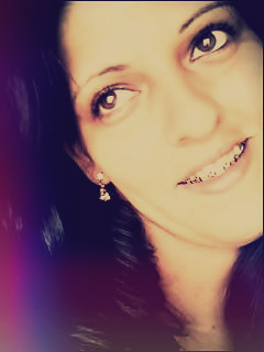 oooi ! meeeu nome éh #MirianSanttos, ' soou legaal,lindja &' inteligeente ;)) agr seguee qe te sigo denova dllç 66' ♥
