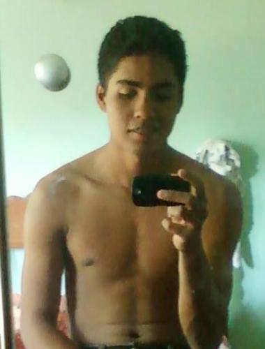 18 anos, Atleta Profissional de Futebol !