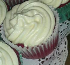 Opal_BakesCakes's profile picture. I play with my food!