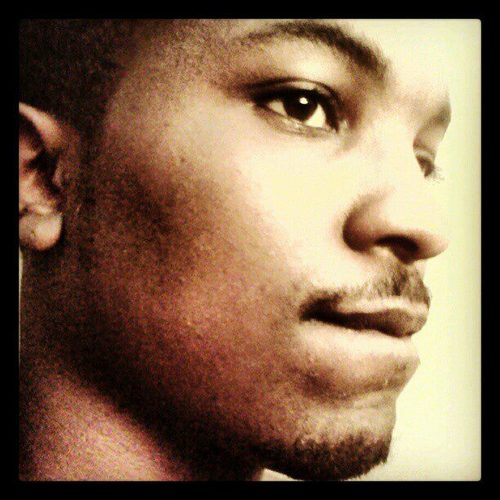 I'm the captain of the ship, The pilot  to the plane.#TEAMLAKERS #TEAMDARKSKIN #TEAMGEMINI #REALRECOGNIZEREAL #PAPERCHASE