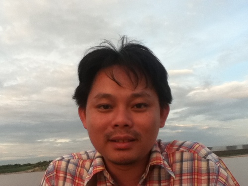 Freelance programmer and Internet marketer. Father, Husband and Just one guy.