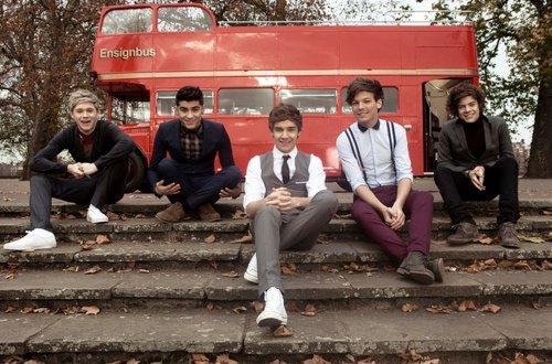 ZaynsMircophone's profile picture. I love One Direction!!!!!!. I post stuff about the boys! so follow me if your into that....