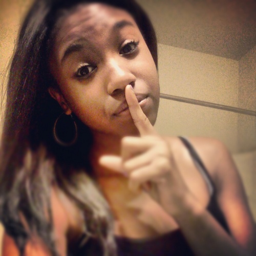 I'm Adara of course....follow me I follow back .
