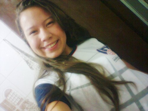 tem que sonhar, tem que lutar, tem que viver. Nunca esquecer, que vai amanhecer.