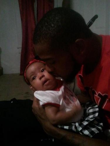 FlueTwp's profile picture. um bout my family fuck all da extra shyt