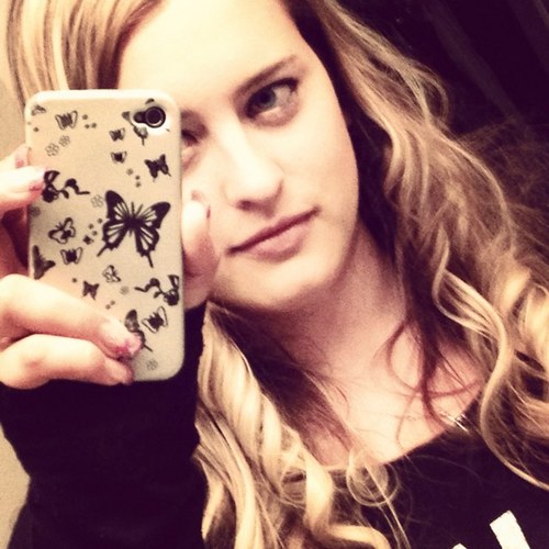 carolina171717's profile picture. 