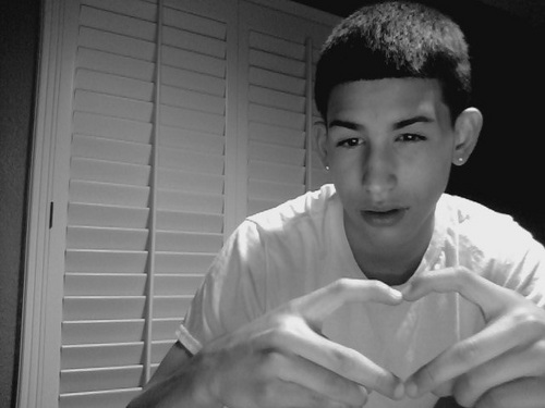 #OldAccount . Follow My New Account @iBeeSwaveey