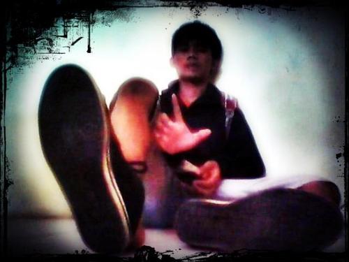 AdnanMaulana9's profile picture. 