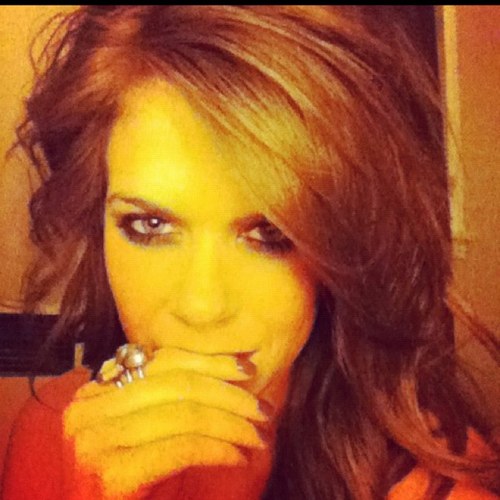 MissKayTee156's profile picture. Regular girl. Celebrity dreams.