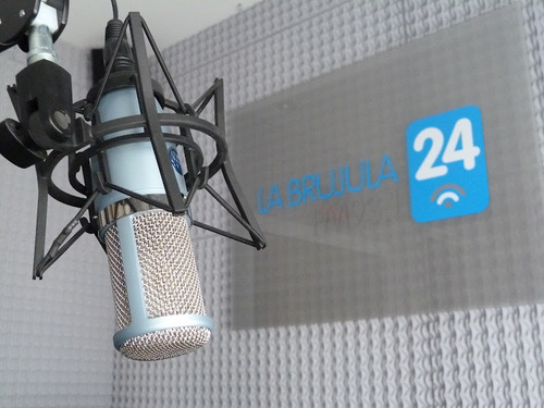 VosSosVoz931's profile picture. Show periodístico conducido por Rubén González. Un shock informativo fuerte, con  noticias de elaboración y todo lo que pasa en Bahía.