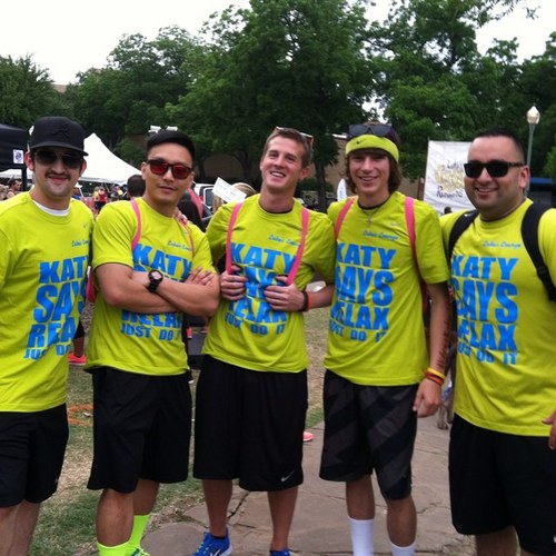 rvald2's profile picture. 