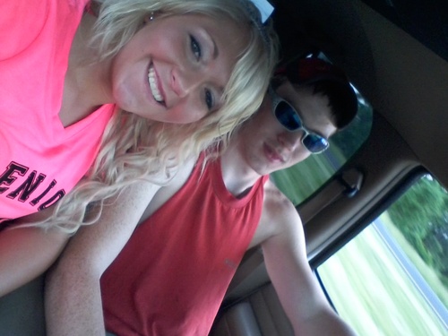 Gadaboutmegan's profile picture. 