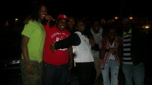 money makin ambitious ass dude wit a goal n life n thats to gt it by all means#aint shyt handed to u SHYT