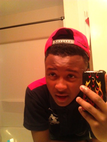 God first | NorthsideChristian |Follow my bro @IsiahSaidThat |#TeamNoSmoke |Im Done | Swerve!!