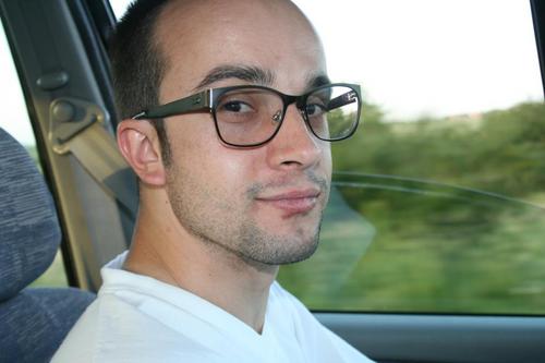 #reactjs #emberjs #nodejs #laravel and #wordpress married, father of twins, love traveling, learning new tools and things.