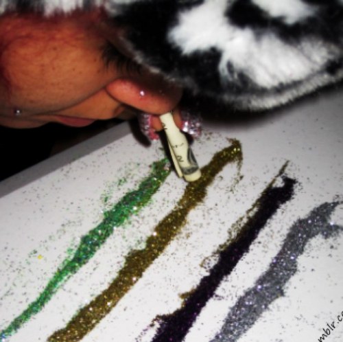 glitterinlights's profile picture. Im the glitziest southern girl youll ever meet; complete with the drawl & a shit ton of glitter;)