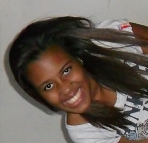 Tem talento de equilibrista,ela é muitas se você quer saber.....