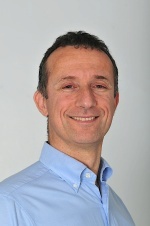 Owns The Lazarus Consultancy. NLP Master Trainer, executive & sports performance coach. Author of 4 best-selling NLP books.
London. http://t.co/6E1Oa6BvfI