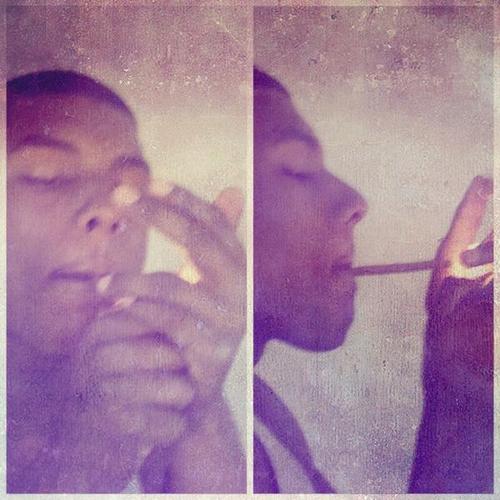 like a cat chase a mouse , im forrest gumpping when it come to the money! but follow my Bestfirend @Owee_TyiiColee :) Byeee