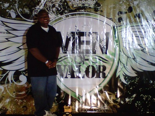 All4ULord's profile picture. I am an instrument of Praise, you don't even have to know my name. It's not about us but it's about Jesus!!