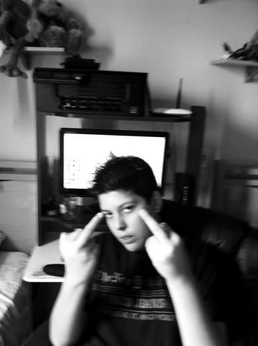 Eai :) As Mina pira (66' hhehehueheu