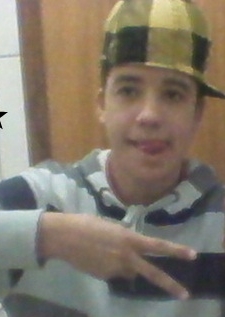 ' a Vida é um jogo de ganha e perde ' Procure se Apaixonar poor quem gosta di Você ♫
