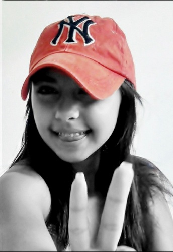 14 anos, #Santos ♥ , chata, ciumenta, teimosa, boba, extrovertida, e     baxinha da @alwaysalonee_ ♥     follow ? (: