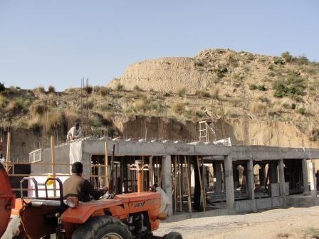 The new SARID (Sustainability, Architecture, and Research Institute for Development) begins training program in Haiti to build earthquake resistant structures