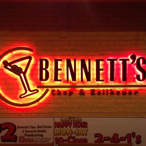 Bennetts13's profile picture. Located in St. Paul, Minnesota! We offer GREAT food and Drinks. Free shuttles to and from all Wild games & major concerts at the Xcel center