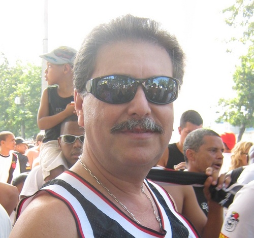 Radialista, Sambista e Cervejeiro, Amante da Cultura Popular, Cariocão de Padre Miguel com tudo que tem direito !!!!!!
