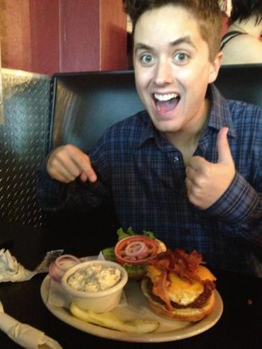 Pipster_4_life's profile picture. follows... @angiekjohnson 6/20